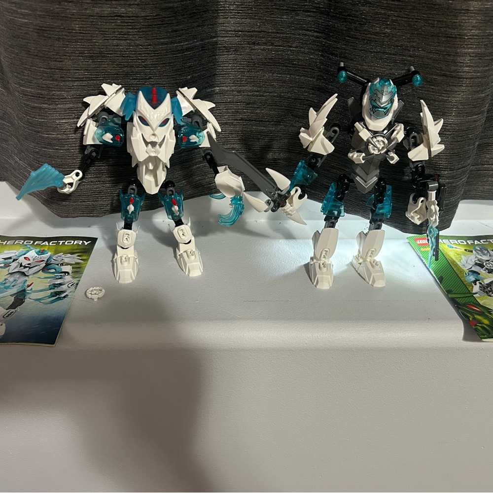 LEGO Hero Factory Teal and White Figures